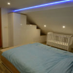 akrilno-bele-omare-v-spalnici